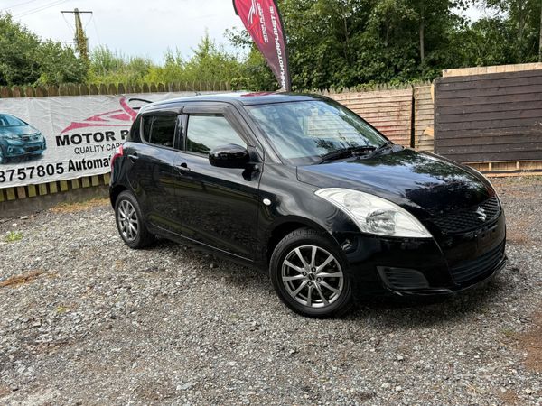 Suzuki Swift Hatchback, Petrol, 2013, Black