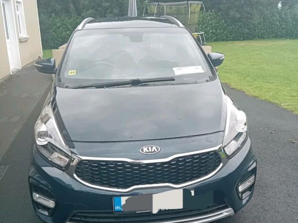 Kia Carens MPV, Diesel, 2017, Blue
