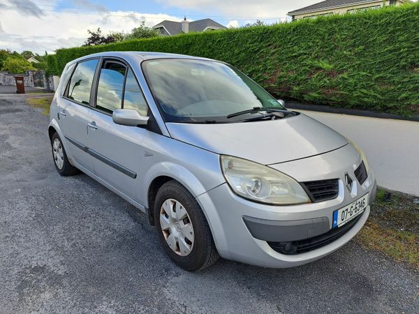 Renault Scenic MPV, Petrol, 2007, Silver