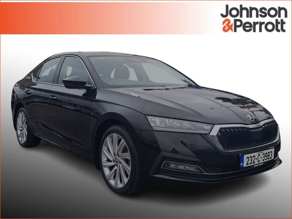 Skoda Octavia Saloon, Petrol, 2023, Black