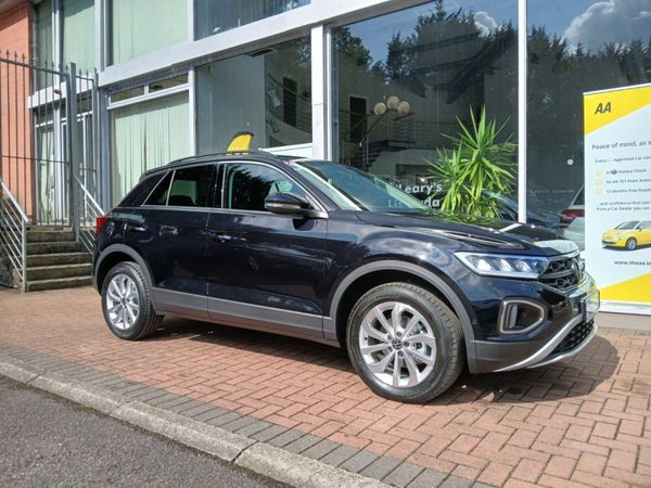 Volkswagen T-Roc SUV, Diesel, 2025, Black