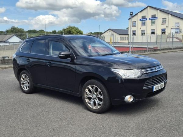 Mitsubishi Outlander SUV, Petrol Plug-in Hybrid, 2015, Black