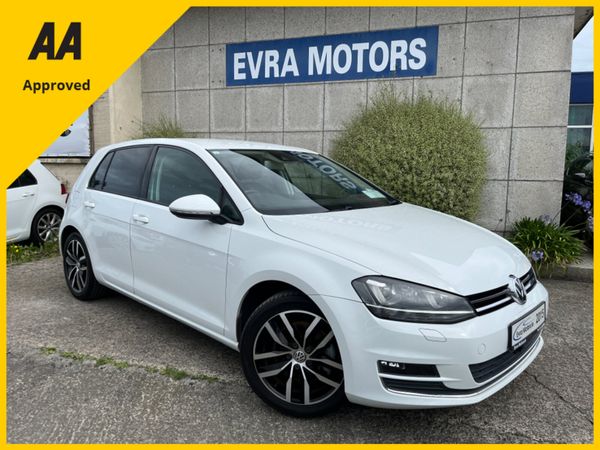 Volkswagen Golf Hatchback, Petrol, 2015, White