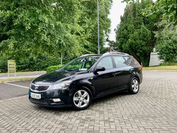 Kia Ceed MPV, Diesel, 2012, Black