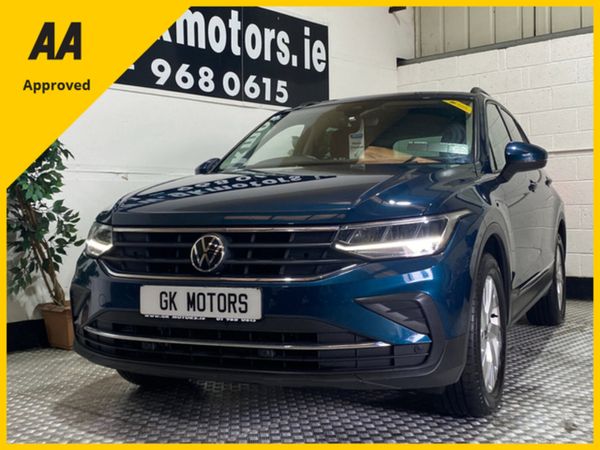 Volkswagen Tiguan SUV, Petrol, 2021, Blue