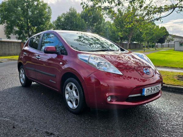 Nissan Leaf Hatchback, Electric, 2017, Red