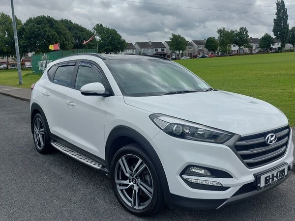 Hyundai Tucson SUV, Diesel, 2016, White