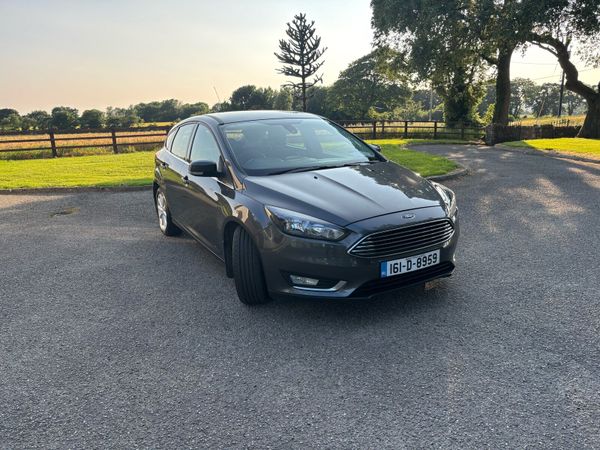 Ford Focus Hatchback, Diesel, 2016, Grey