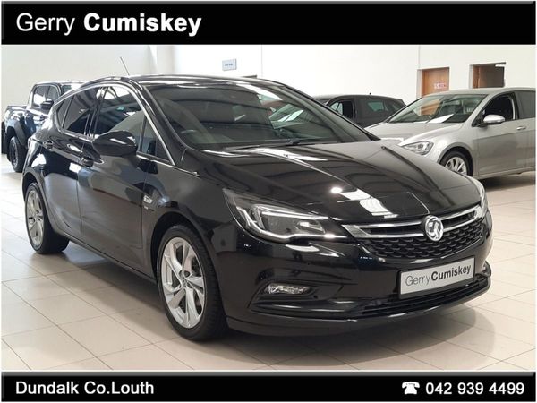Vauxhall Astra Hatchback, Diesel, 2017, Black