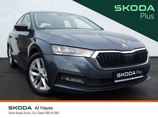 Skoda Octavia Saloon, Diesel, 2021, Grey
