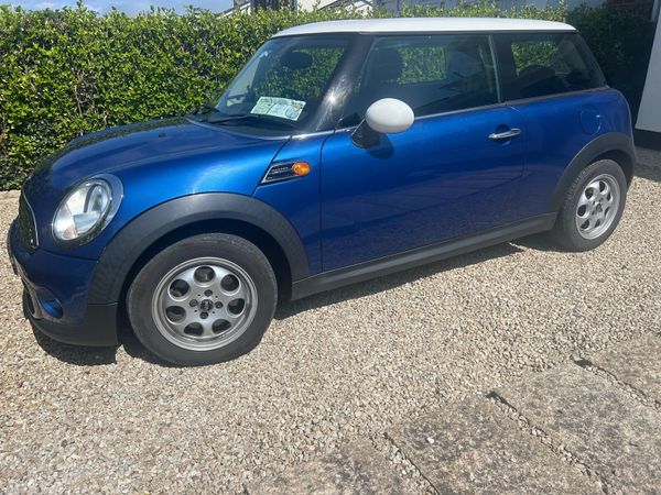 Mini Cooper Hatchback, Petrol, 2012, Blue