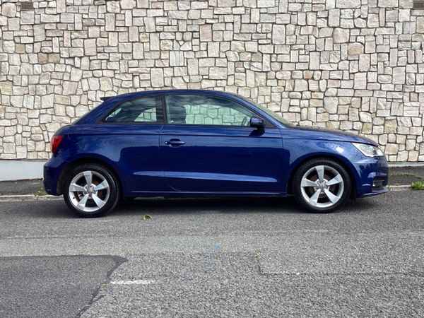 Audi A1 Hatchback, Petrol, 2015, Blue