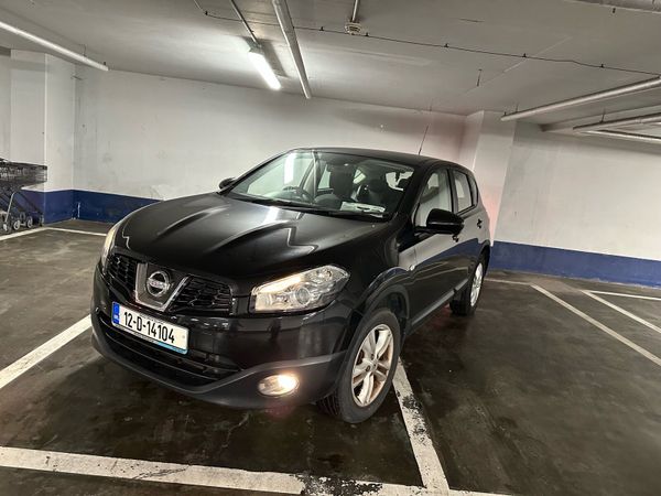 Nissan Qashqai Estate/Jeep, Diesel, 2012, Black