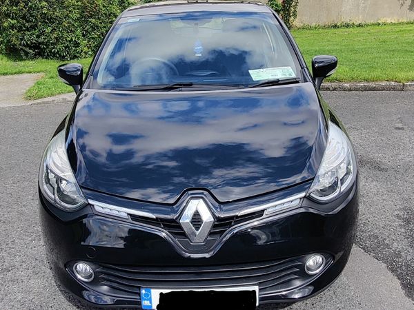 Renault Clio Hatchback, Petrol, 2016, Black