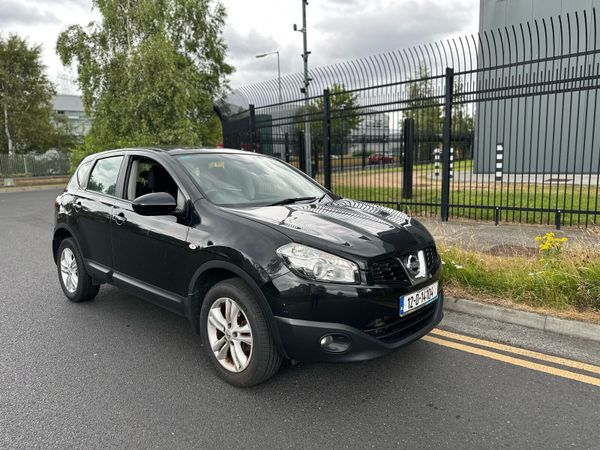 Nissan Qashqai Estate/Jeep, Diesel, 2012, Black