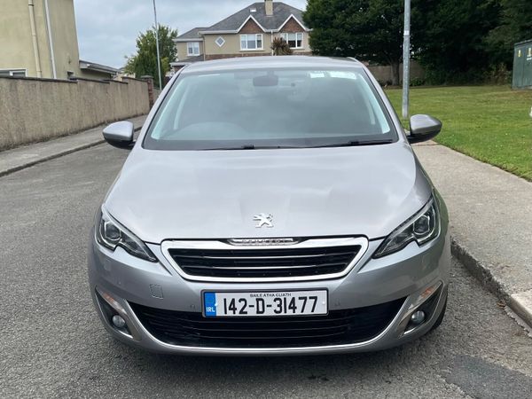 Peugeot 308 Hatchback, Petrol, 2014, Grey