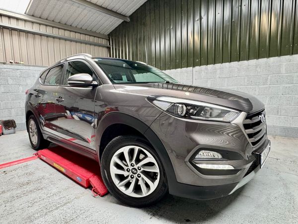 Hyundai Tucson SUV, Diesel, 2017, Brown