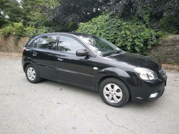 Kia Rio Hatchback, Petrol, 2011, Black