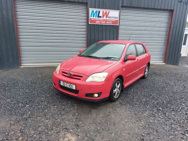 Toyota Corolla Hatchback, Petrol, 2005, Red