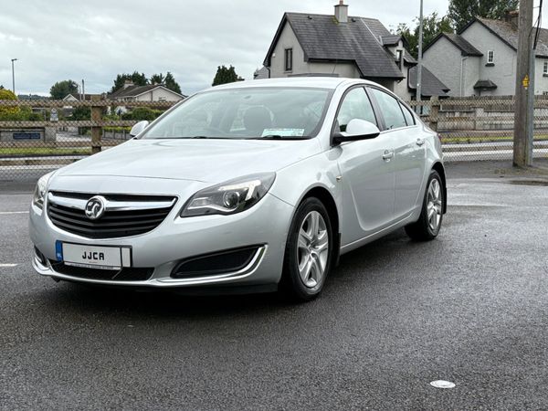 Vauxhall Insignia Hatchback, Diesel, 2016, Silver