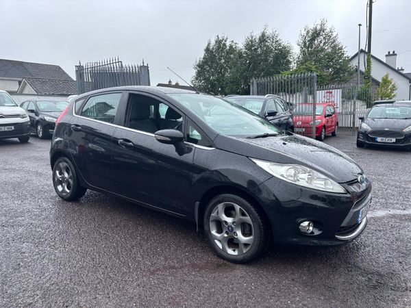 Ford Fiesta Hatchback, Petrol, 2009, Black