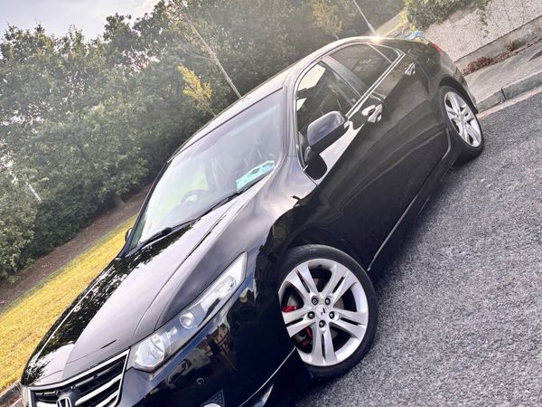 Honda Accord Saloon, Diesel, 2011, Black