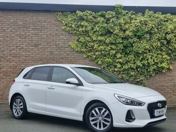 Hyundai i30 Hatchback, Diesel, 2017, White