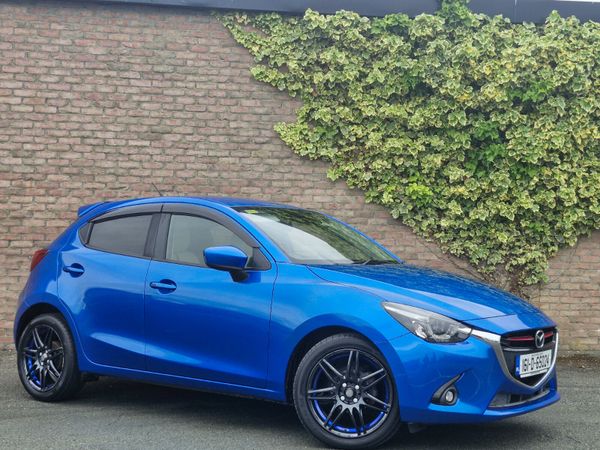 Mazda Demio MPV, Petrol, 2016, Blue