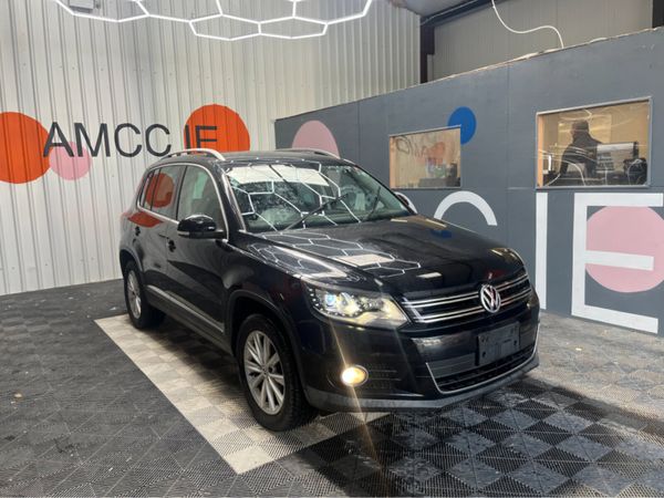 Volkswagen Tiguan SUV, Petrol, 2014, Black