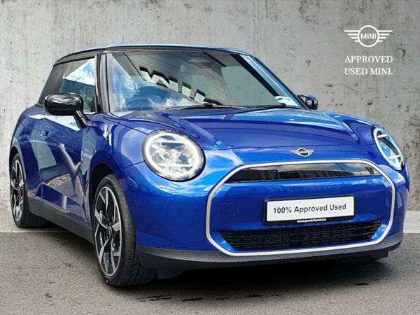 Mini Cooper Hatchback, Electric, 2025, Blue