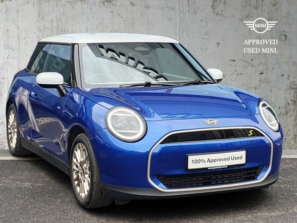 Mini Cooper Hatchback, Electric, 2025, Blue