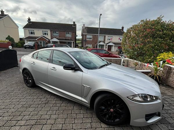 Jaguar XF Saloon, Diesel, 2014, Silver