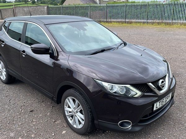 Nissan Qashqai SUV, Diesel, 2015, Black