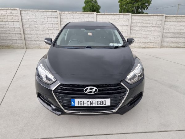 Hyundai i40 Saloon, Diesel, 2016, Black