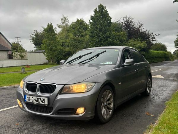 BMW 3-Series Saloon, Diesel, 2010, Grey