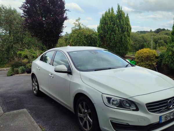 Volvo S60 Saloon, Diesel, 2015, White