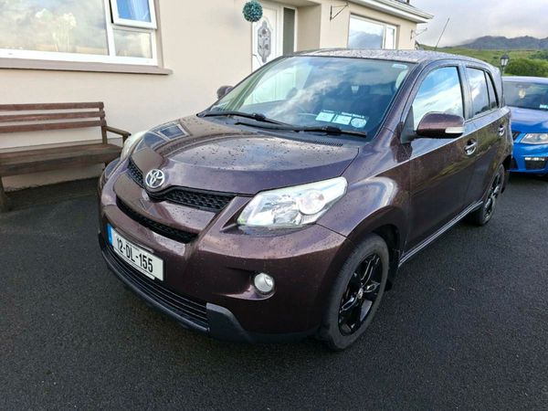 Toyota Urban Cruiser SUV, Diesel, 2012, Purple
