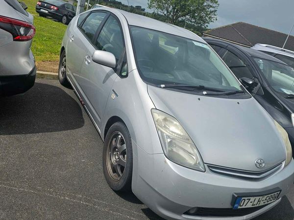 Toyota Prius Hatchback, Petrol Hybrid, 2007, Silver