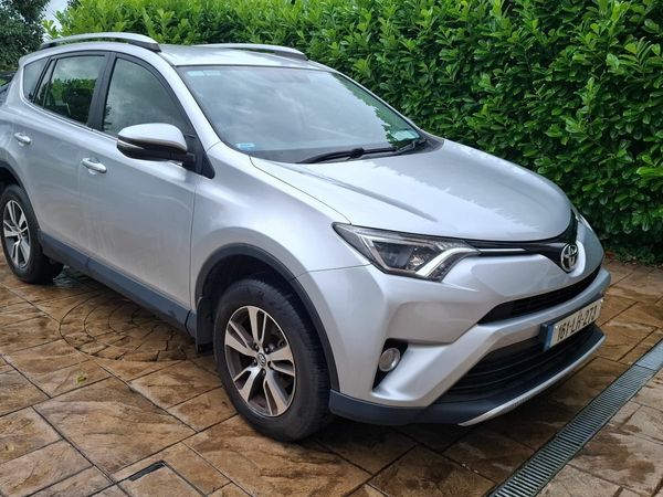 Toyota RAV4 SUV, Diesel, 2016, Silver