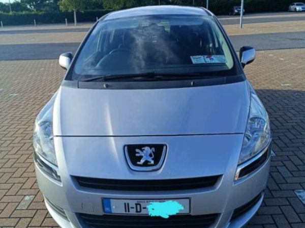 Peugeot 5008 MPV, Diesel, 2011, Grey