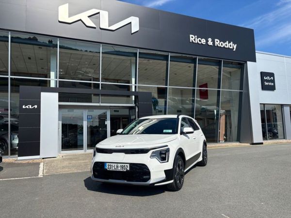 Kia Niro Estate, Electric, 2023, White