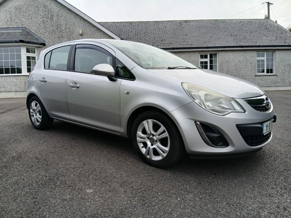 Opel Corsa Hatchback, Petrol, 2011, Silver