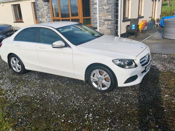 Mercedes-Benz C-Class Saloon, Diesel, 2015, White