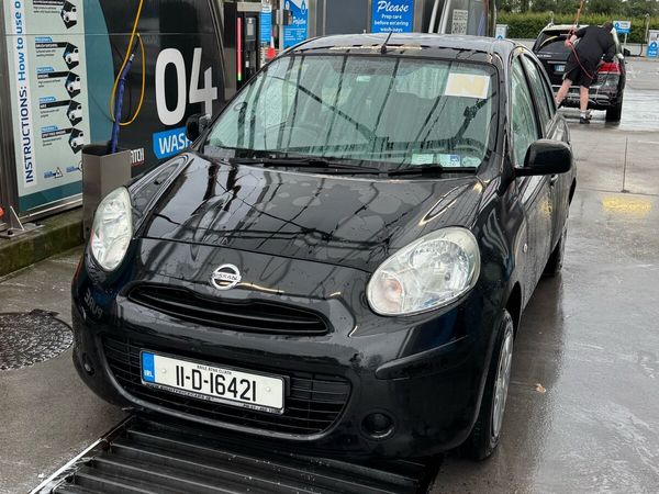 Nissan Micra Hatchback, Petrol, 2011, Black