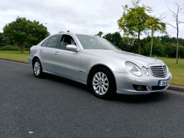Mercedes-Benz E-Class Saloon, Petrol, 2008, Silver