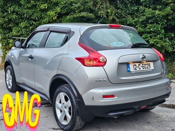 Nissan Juke SUV, Petrol, 2012, Silver