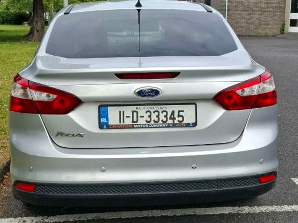 Ford Focus Saloon, Diesel, 2011, Silver