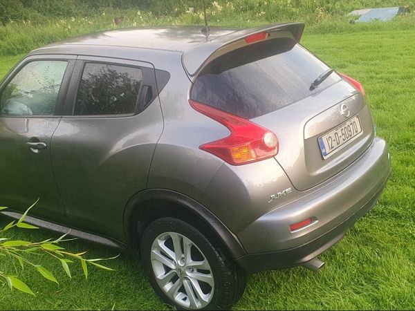 Nissan Juke SUV, Diesel, 2012, Grey