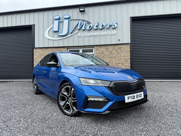 Skoda Octavia Hatchback, Diesel, 2021, Blue