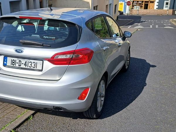 Ford Fiesta Hatchback, Petrol, 2018, Grey